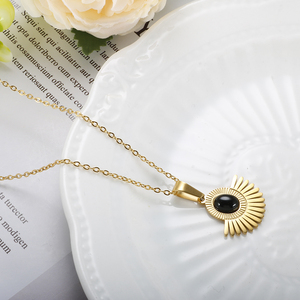 Collar de Moda Bohemio con Colgante de Sol de Piedra de Ónix Negra Chapado en Oro PVD de 18K, Collar <span class=keywords><strong>Grande</strong></span> de Acero Inoxidable para Mujer - Product Image 4