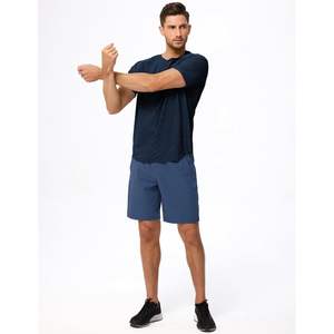 2025 Short de sport pour hommes et t-shirt de gymnastique léger à manches courtes évacuant l'humidité pour la course - Product Image 1