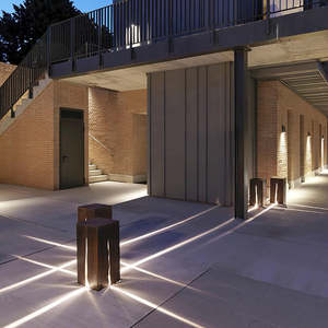 Lámpara de Jardín Moderna para Exteriores, Metálica, Impermeable IP65, para Villa, Patio, Estilo Industrial Retro, Arquitectónica, Tipo Cubo - Product Image 4