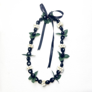 Hawaiian Black Kukui <strong>Nut</strong> Leis Flower <strong>Necklace</strong> Ribbon Bow Adjustable Acrylic Heart Shell Beads for Graduation Party Accessories - Product Image 4