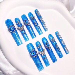 Prensa en suministros para <span class=keywords><strong>uñas</strong></span> <span class=keywords><strong>Diseño</strong></span> fácil <span class=keywords><strong>de</strong></span> invierno <span class=keywords><strong>Uñas</strong></span> artificiales Línea larga Verde Arte falso Ataúd Dedo Acrílico para niña Primavera - Product Image 6