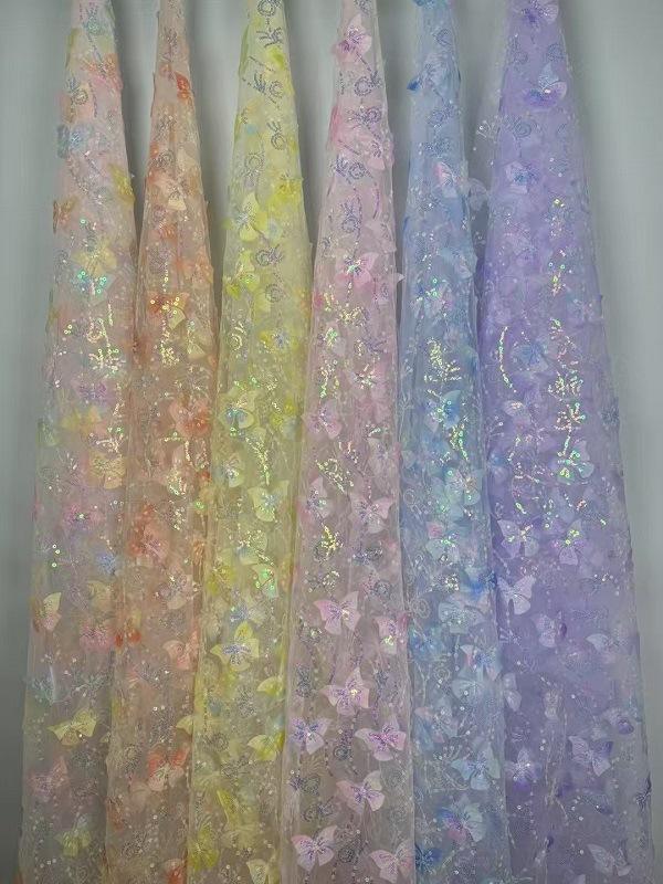 Dégradé rose jaune bleu