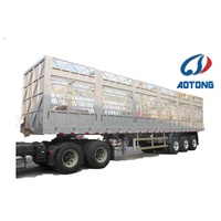 Semi-remorque à 3 essieux pour clôtures, 13 tonnes, multi-compartiments, pour le transport de bétail, remorque porte-cheres pour un transit sûr des animaux