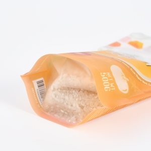 Op maat gemaakte transparante staande zakjes |   Voedselveilige, lekvrije verpakkingen voor vloeistoffen zoals sap, melk & water - Product Image 5