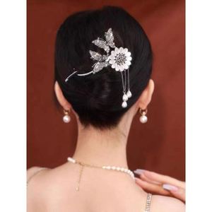 Pinza para el pelo con diamantes de imitación, perlas, mariposa, girasol y borlas, pinza de rizo retorcida, pinza de garra de rana, pinza para la parte trasera de la cabeza - Product Image 4