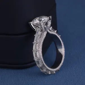 Custom S925 Silver 9k 10k 14k 18k Solid Filled Gold 5ct Round Cut VVS D Moissanite Lab Diamond Baguette Wedding Engagement Ring