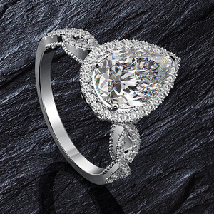 Anillo de Tungsteno con <span class=keywords><strong>Diamante</strong></span> de Simulación de Alta Gama, Base de <span class=keywords><strong>Diamante</strong></span> Raydion de 8*12, <span class=keywords><strong>Diamante</strong></span> Principal de 2 <span class=keywords><strong>Quilates</strong></span> para Mujer - Product Image 1