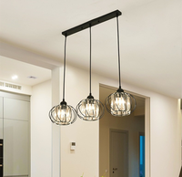 Lustre de plafond moderne à LED Luminaire suspendu Nordic LED Chambre à coucher Lustre suspendu à gradation LED