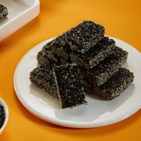 Vente en gros de biscuits halal Dingkai, marque de Shandong, aux noix et sésame noir frais, forme de noix, durée de conservation de 12 mois, emballage en boîte