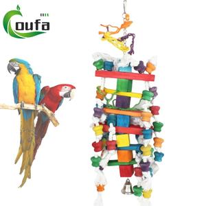 Nuevo hermoso diseño de madera de color morder periquitos africanos Pinzón periquito pájaros loro juguete madera loro pájaro juguetes pájaros masticar - Product Image 3