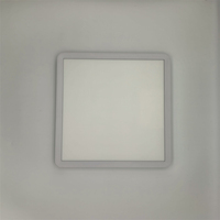 Plafonnier LED carré ultra-fin moderne 50W pour magasin, bureau, salon, chambre à coucher, 3 couleurs, 24 pouces, sans scintillement, base en plastique