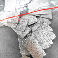 Matériaux d'électrodes brutes pour batteries personnalisables, mousse poreuse à cellules ouvertes en aluminium/fer nickel/titane/cuivre/argent/graphène/carbone