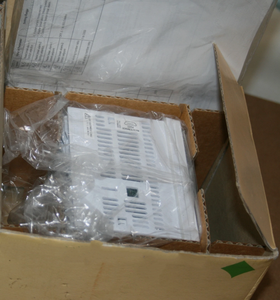 Controlador de Temperatura de Propósito General Yokgawaa UT35A y UT32A UT35A-002-10-00, Regulador de Proceso Compacto para Montaje en Panel - Product Image 2