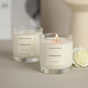 Bougie parfumée artisanale <span class=keywords><strong>de</strong></span> qualité supérieure en cire <span class=keywords><strong>de</strong></span> soja dans un bocal en verre <span class=keywords><strong>transparent</strong></span> moderne avec aromathérapie pour la décoration <span class=keywords><strong>de</strong></span> la maison pendant Diwali et Ramadan - Product Image 2