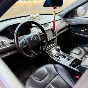 Véhicule d'occasion en promotion : Landwind X7 2.0T <span class=keywords><strong>automatique</strong></span> 2016, moteur Mitsubishi, toit ouvrant panoramique, sièges <span class=keywords><strong>électrique</strong></span>s, configuration haut de gamme - Product Image 5