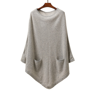 Design personnalisé hiver dame 90% laine 10% <span class=keywords><strong>cachemire</strong></span> <span class=keywords><strong>Poncho</strong></span> personnaliser logo femmes luxe chaud plaine tricoté Cape châle avec strass - Product Image 3
