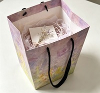 Sacs cadeaux trapézoïdaux pour bouquets de fleurs, motif floral carillon éolien, 30*20*35cm, pochette d'emballage en papier 230gsm pour bouquets de fleurs fraîches.