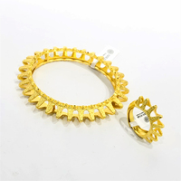Ensemble de bijoux de luxe en gros Golden Star Jewelry, parure de bracelets personnalisée en laiton plaqué or pour femme, style arabe, africain, malaisien