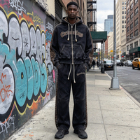 Ensemble de survêtement deux pièces streetwear pour homme : sweat à capuche zippé vintage délavé avec empiècements léopard et pantalon large