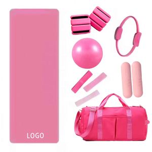 Kit de fitness personnalisé avec logo : ballon de yoga, anneau de Pilates rond, poids de cheville en silicone et bande de résistance - Product Image 5
