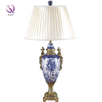 Lampe en céramique européenne vintage maison salon chambre lampe de table de chevet pour mettre une maison luxueuse accessoires d'intérieur