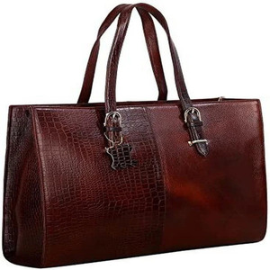 Sac à bandoulière souple en similicuir pour femme avec pompon décoratif, deux bretelles, fermeture éclair, sac fourre-tout tendance pour le bureau et le quotidien - Product Image 1