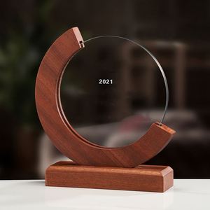 IStapromo Cadeaux Trophée Rond en Bois Personnalisé, Récompense Dorée de Haute Qualité, Coupe en Cristal, Trophée en Bois - Product Image 3
