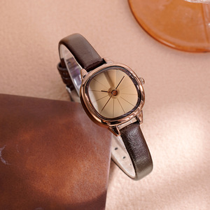 Montre à quartz Goldie pour femme, design rétro et original, bracelet en acrylique, aiguilles, résistante à l'eau 30M, petite, exquise, haut de gamme, pour étudiante - Product Image 2