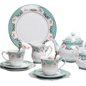 Juego de Tazas y Platos de Porcelana con Diseño Floral Cuadriculado en Rosa y Azul, Estilo Europeo, Venta Directa de Fábrica, Material Cerámico - Product Image 1