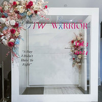 Afneembare White Magazine Photo Booth Box Achtergrond Aangepaste Mode Fotocabine Met Led Verlichting En Bloemen
