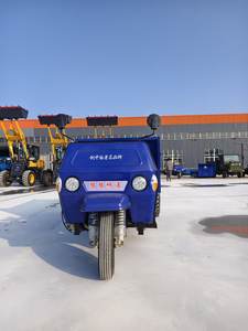 Tricycle à moteur diesel à trois <span class=keywords><strong>roues</strong></span>, prix fascinant, fourni par l'usine, tricycle <span class=keywords><strong>docker</strong></span>, <span class=keywords><strong>moto</strong></span> - Product Image 2