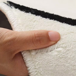 Alfombra <span class=keywords><strong>de</strong></span> Baño Absorbente <span class=keywords><strong>de</strong></span> Agua <span class=keywords><strong>de</strong></span> Secado Rápido y Fácil <span class=keywords><strong>de</strong></span> Limpiar con Diseño <span class=keywords><strong>de</strong></span> Flores Bonitas, Imitación Cachemira, para Baño y Entrada del Inodoro - Product Image 6