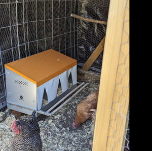 Nichoir à poules professionnel en métal à 3 trous, boîte de ponte <span class=keywords><strong>automatique</strong></span> pour volailles avec rideaux d'intimité pour les poulaillers de jardin - Product Image 1