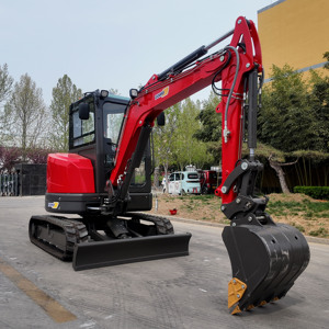 Mini-excavatrice de 4 tonnes conforme à la norme CE 5 avec cabine et tarière, pompe hydraulique, moteur, puissance de creusement élevée, chambre fermée - Product Image 4