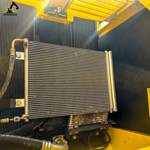Workhorse ในอุตสาหกรรมก่อสร้างคุณสมบัติขั้นสูงของเครื่องยนต์คัมมินส์ที่เชื่อถือได้ PC240-8รถขุดมือสอง - Product Image 4