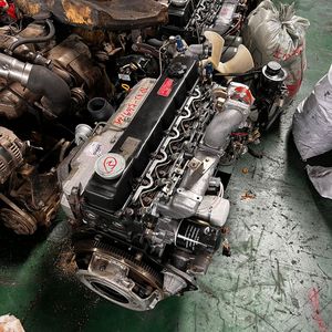 Motor Diésel Turbo TD42TI de 6 Cilindros y 4.2L Usado de Alta Calidad para Nissan Civilian Bus 1993-1999 - Product Image 1