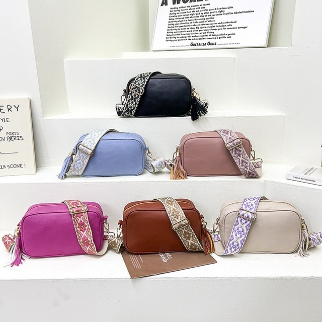 Custom Crossbody Bag Adjustable Shoulder Guitar Strap Designer Vegan Leather Crossbody Purse