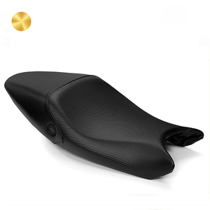 Respaldo de asientos de motocicleta modificado con cara de cuero suave personalizado a buen <span class=keywords><strong>precio</strong></span> para <span class=keywords><strong>Ducati</strong></span> Monster <span class=keywords><strong>1200</strong></span> 2008-2014 2-UP 2008-2014 - Product Image 1