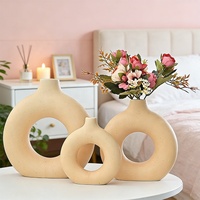 Vas Donat Keramik Minimalis Buatan Tangan Warna Putih Nordic untuk Bunga, Dekorasi Meja untuk Pesta Pernikahan, Ruang Tamu, Kamar Tidur