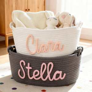 Panier cadeau pliable tressé pour bébé - Panier de rangement en corde de coton personnalisé avec poignées pour l'organisation des couches de bébé - Product Image 1