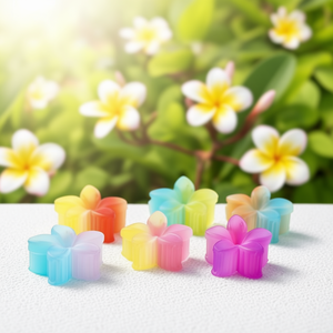 Fermaglio per capelli a forma di fiore di frangipani color gelatina satinata, 8 cm - Product Image 3