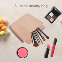 Pochette de maquillage portable en silicone, étui à cosmétiques, organiseur de voyage lavable avec logo personnalisé