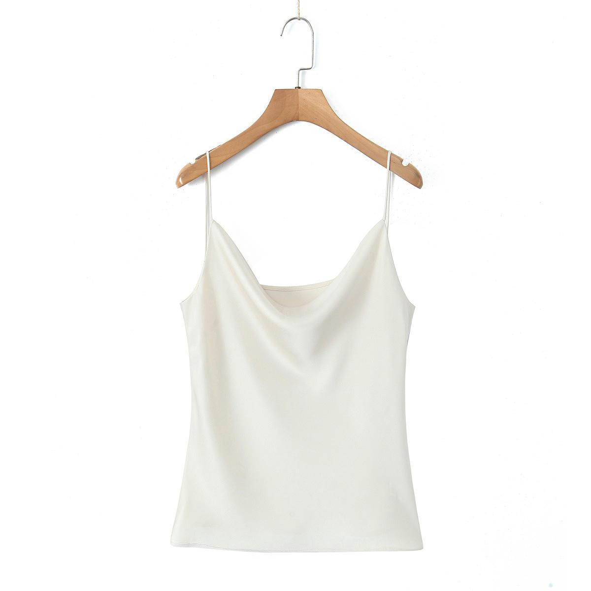 สายสีแชมเปญอ่อน