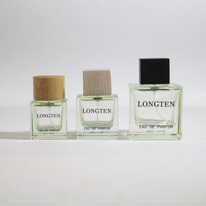 زجاجات عطر كريستالية فاخرة مربعة الشكل من المصنع الأصلي، 30 مل و50 مل و100 مل، مع مضخة رش مطبوعة بالشاشة الحريرية - Product Image 2