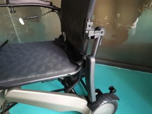 Fauteuil électrique pliable léger en aluminium, double moteur servo, siège respirant, batterie à déverrouillage rapide pour personnes âgées - Product Image 6