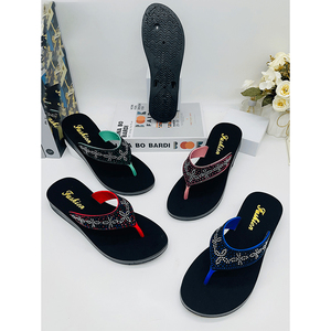 Ciabatte Personalizzate da <span class=keywords><strong>Donna</strong></span> Antiscivolo e Resistenti all'Usura, Nuovo Design Classico con Suola Nera, <span class=keywords><strong>Infradito</strong></span> per Bambini - Product Image 1