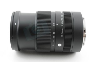 Lente HFT Profissional <span class=keywords><strong>Sigma</strong></span> 18-50mm F/2.8 DC DN Contemporary para Montagem Sony E - Atacado - Product Image 5