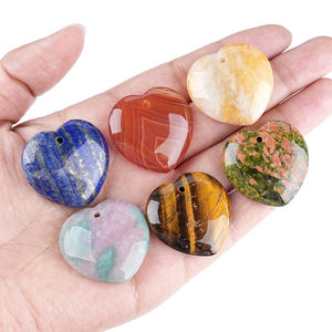 Collar con Colgante de Corazón de Cristal Natural Perforado de 30 mm, Gema de Ágata Tallada en Forma de Corazón, Cuarzo Rosa, Corazón de Durazno, con Cuerda Trenzada - Product Image 1