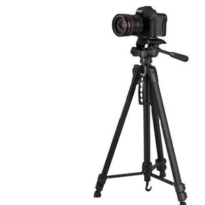 Trípode Weifeng Wt-<span class=keywords><strong>3560</strong></span> de Alta Calidad con Rotación de 360 Grados, Nuevo Diseño de Cabezal Inclinable, Trípode Ligero de Mano - Product Image 1