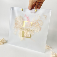 Meilleure vente maillot de bain givré emballage impression feuille d'or PVC sac transparent double pression maillot de bain humide sac transparent pour bikini